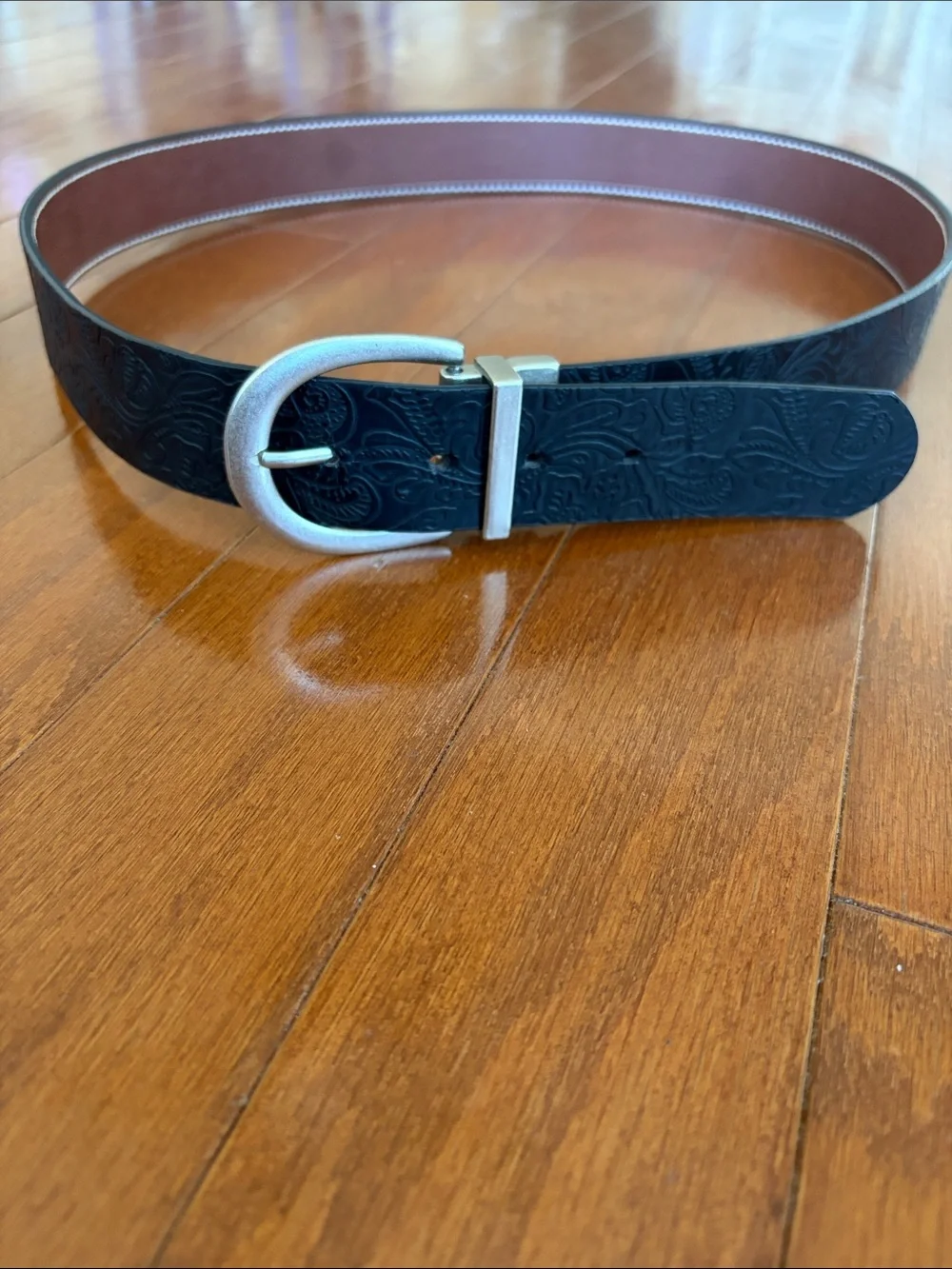 Women's Tooled Black Leather Belt with Silver Buckle